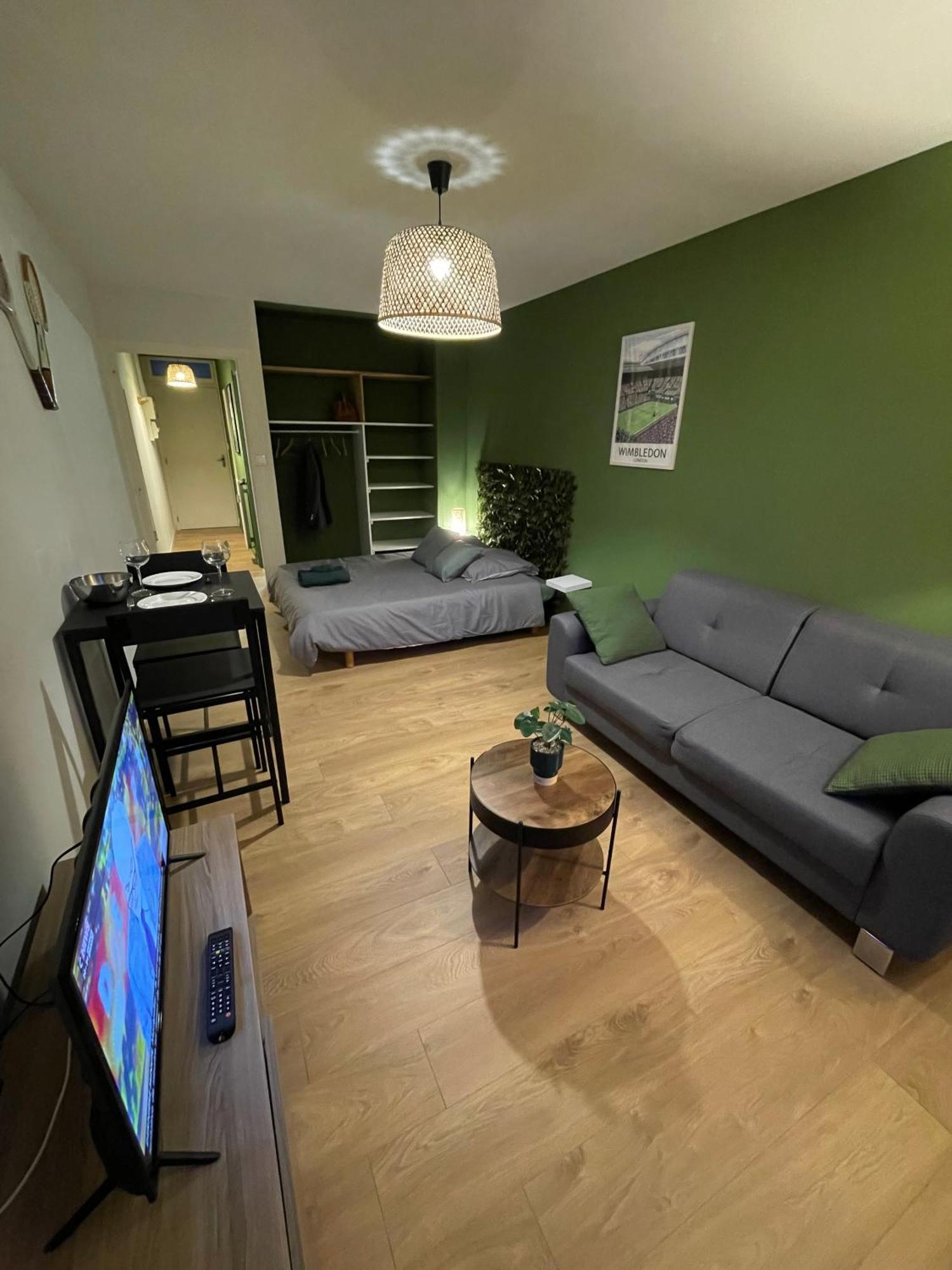 Le Wimbledon Apartment Шалон-сюр-Сон Екстериор снимка