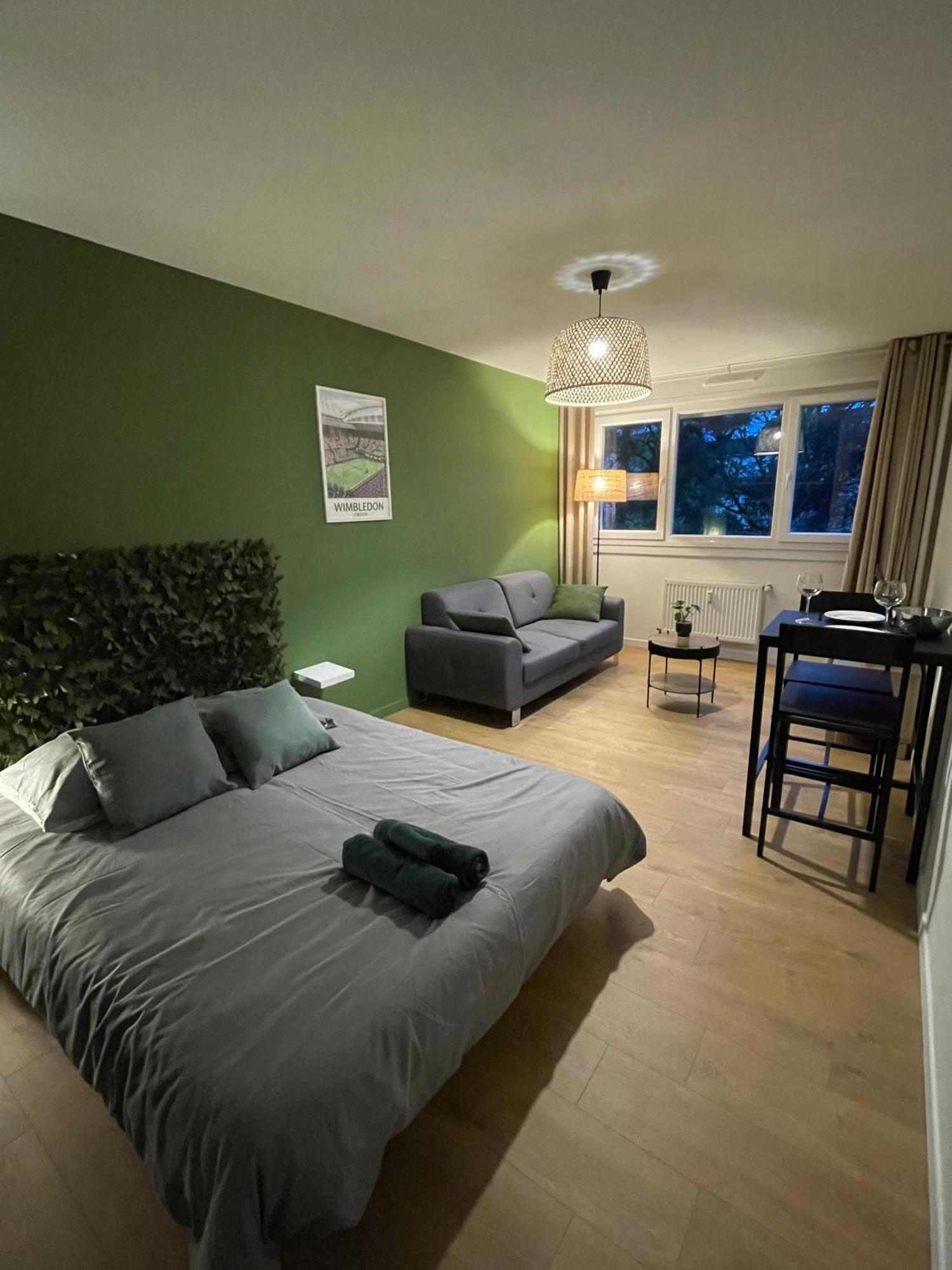 Le Wimbledon Apartment Шалон-сюр-Сон Екстериор снимка